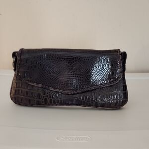 🐊 Donald J Pliner Croc Embossed Leather Wristlet (New)